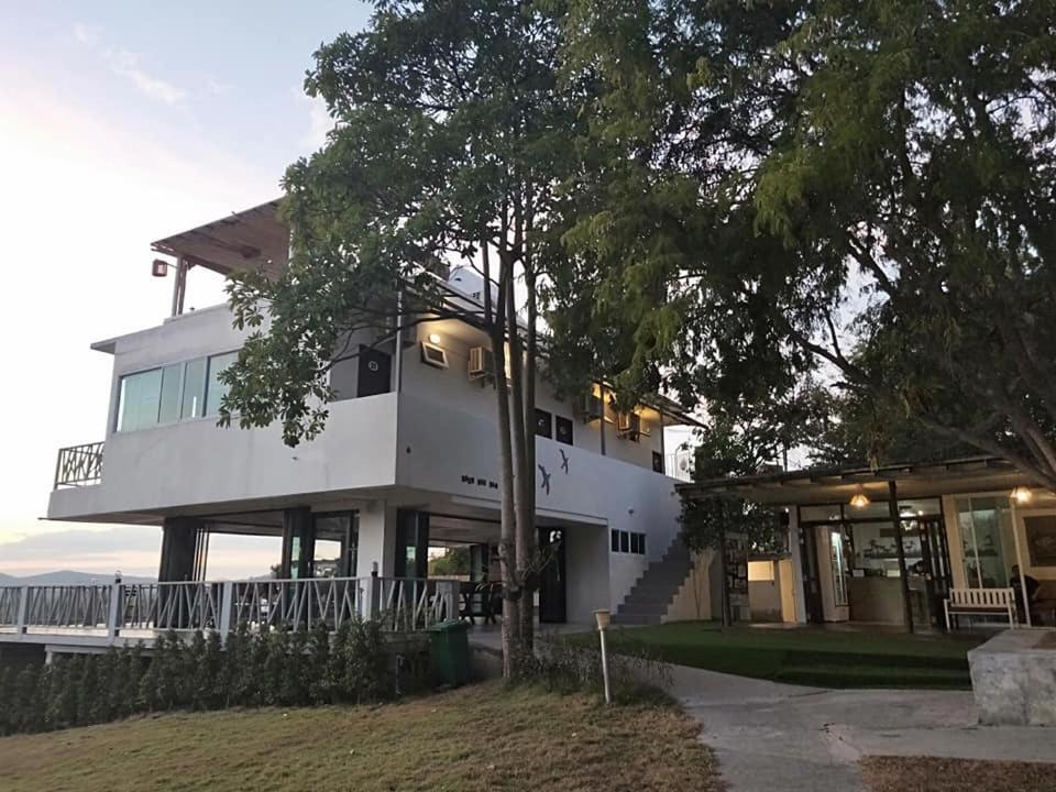 Norn Nab Dao Rimphu Resort Chiang Khan Exterior photo
